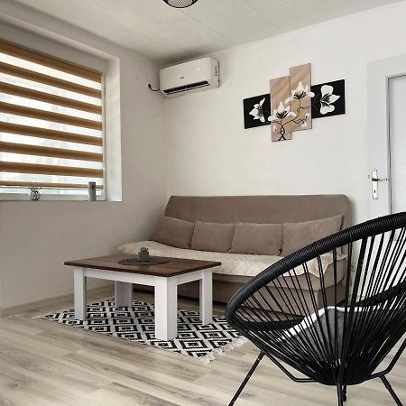 Starlux apartment Mostar Extérieur photo